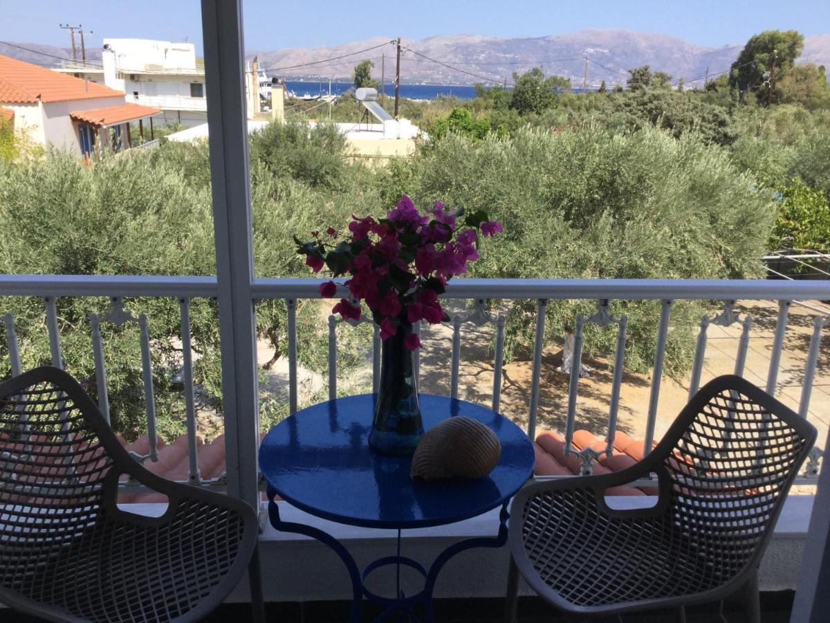 Papoulias Rooms Elafónisos Eksteriør bilde