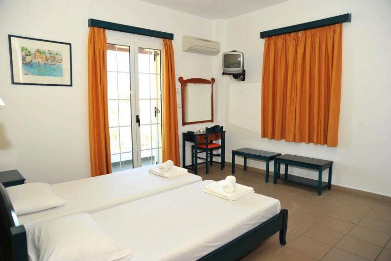Papoulias Rooms Elafónisos Rom bilde
